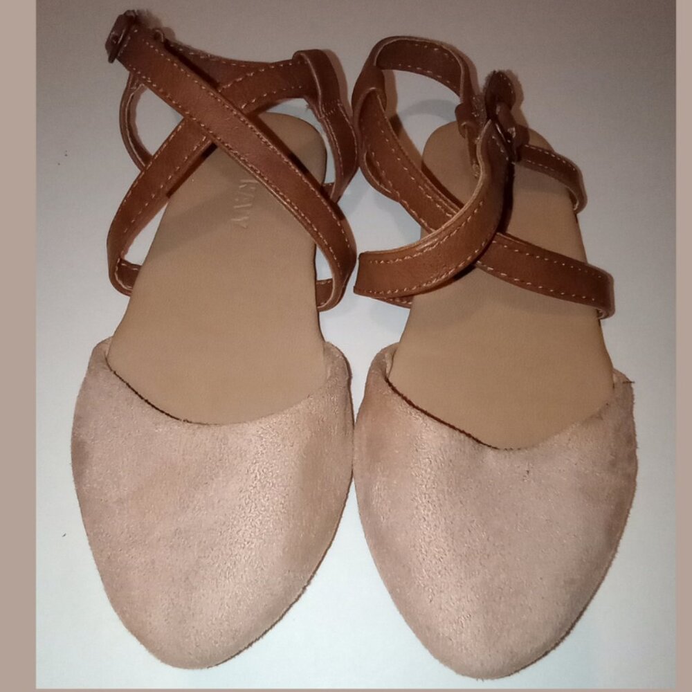 Old Navy Baby Strappy Sandals Beige Size 7